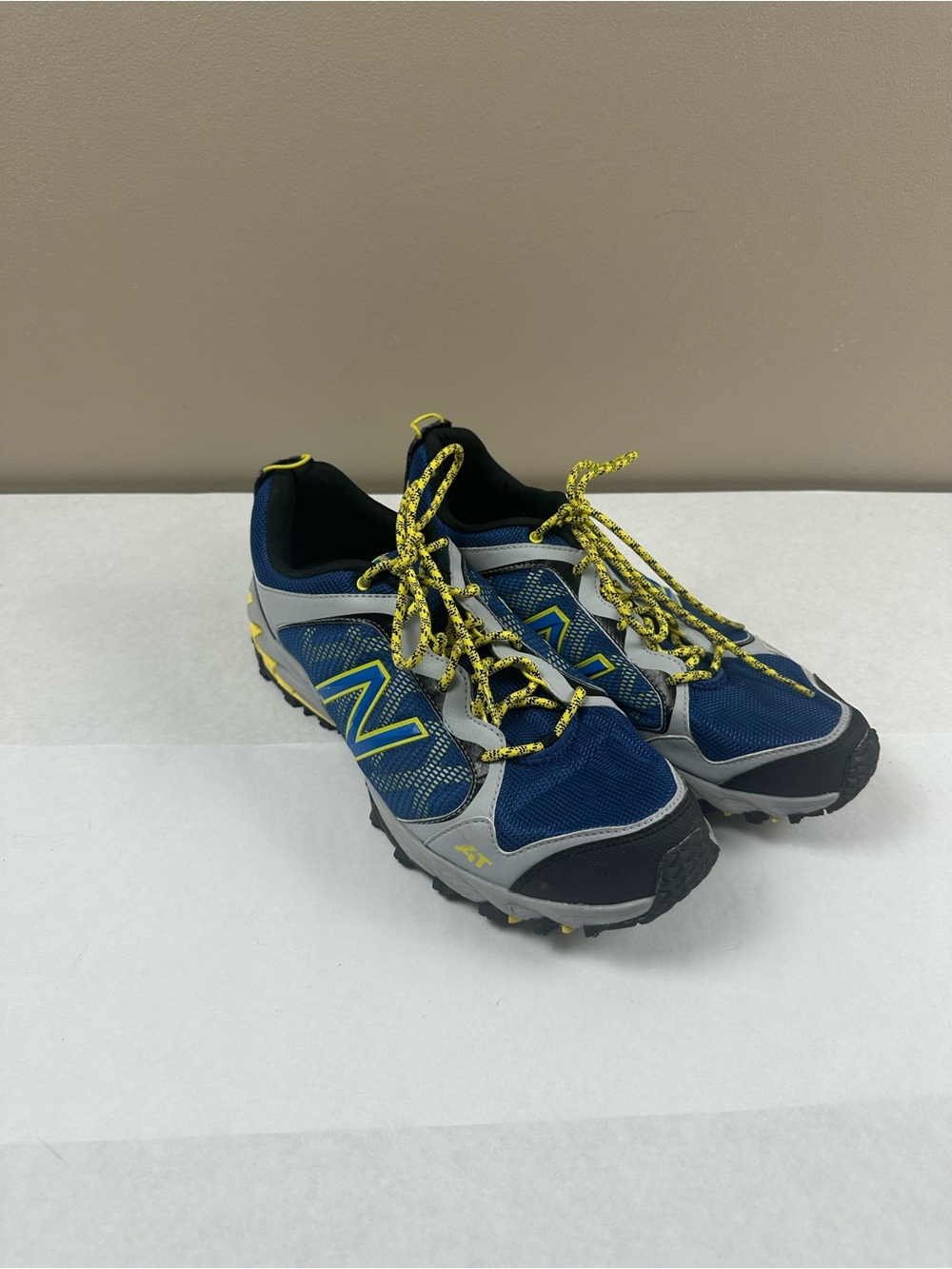 New Balance Tail 612 Blue and Yellow 4E All Terrain Size 11.5 Mens- DISCONTINUED